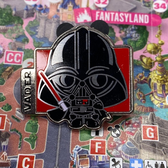 Disney Star Wars Darth Vader lightsaber Cutie Booster 2017 Pin Trading E… - Picture 1 of 4
